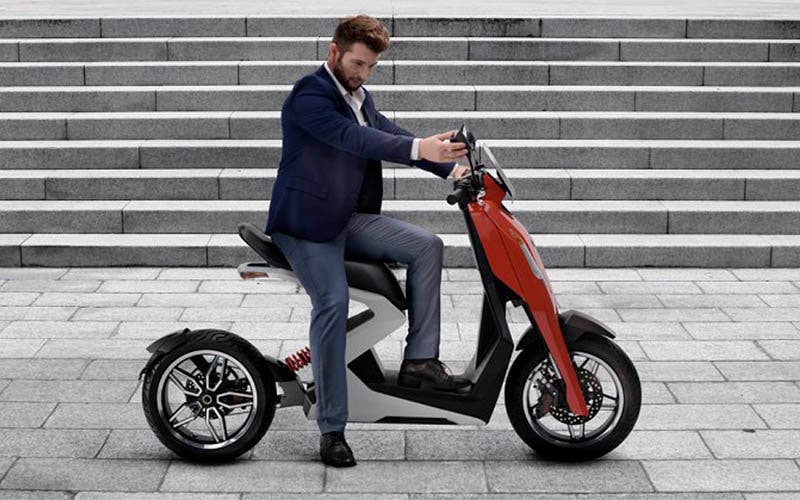 Así es el Zapp i300, un diseño en Z y una gran distancia entre ejes