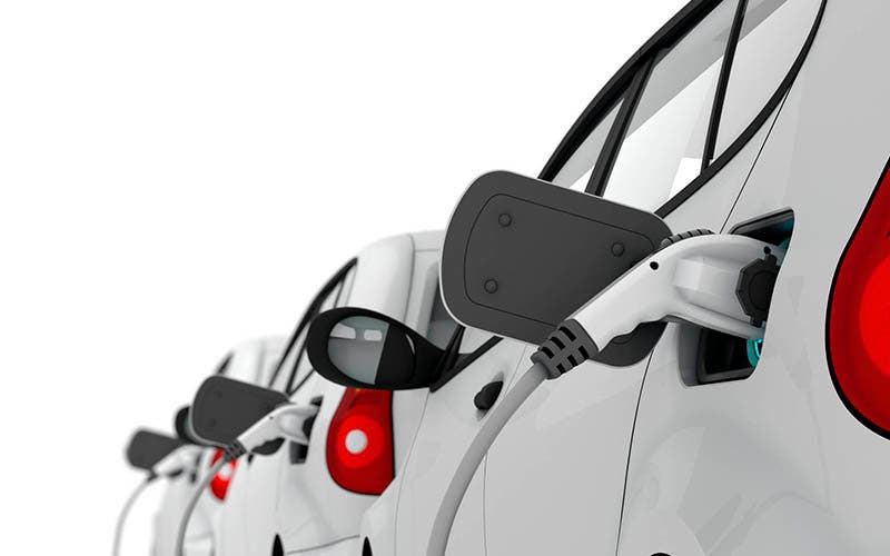 Las abterías de los coches eléctricos tienen más vida útil que los vehículos