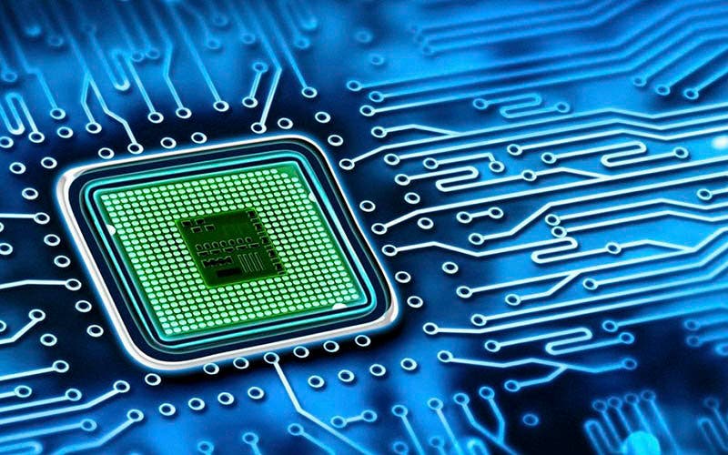 Los semiconductores están llamados a abaratar el precio de la electrónica de los vehículos eléctricos
