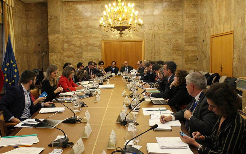 Plan MOVES-Programa de Incentivos a la Movilidad Eficiente y Sostenible