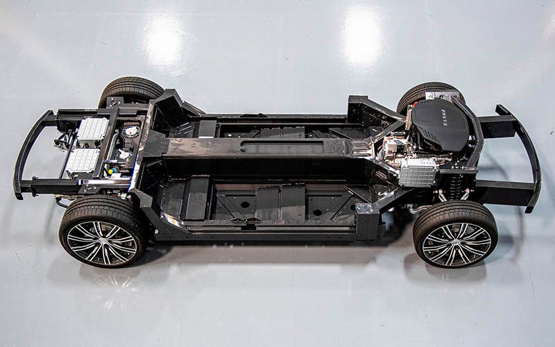 Plataforma E-Flex de Karma Automotive