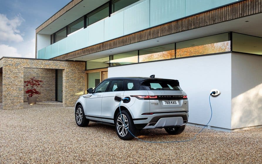 Range-Rover-Evoque-PHEV-2020-portada1200