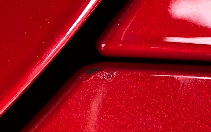 tesla-model-y-defectos-pintura_portada