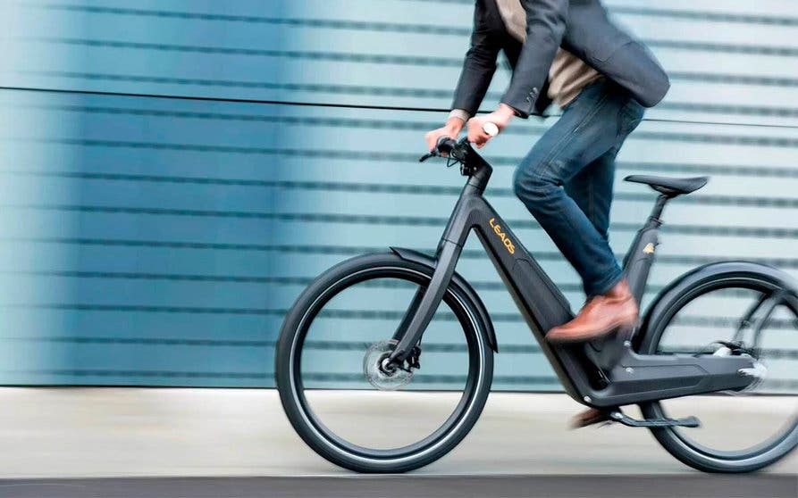 AMBE solicita al Gobierno ayudas para la adquisición de bicicletas eléctricas
