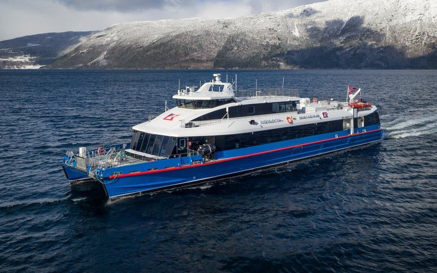 ferry-electrico-mas-rapido-rygerelektra-01