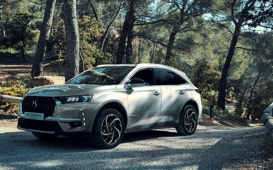 DS 7 CROSSBACK E-TENSE 225