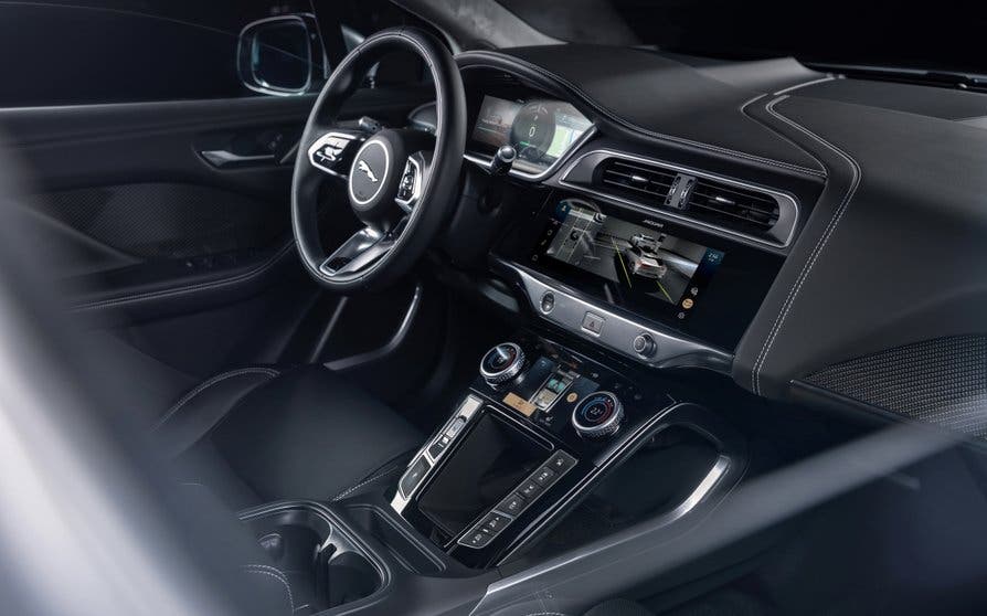 Jaguar-I-Pace-actualizacion-recarga-infoentretenimiento-portada
