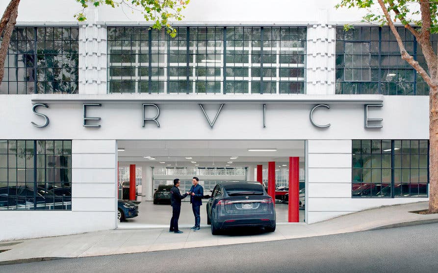tesla red servicio