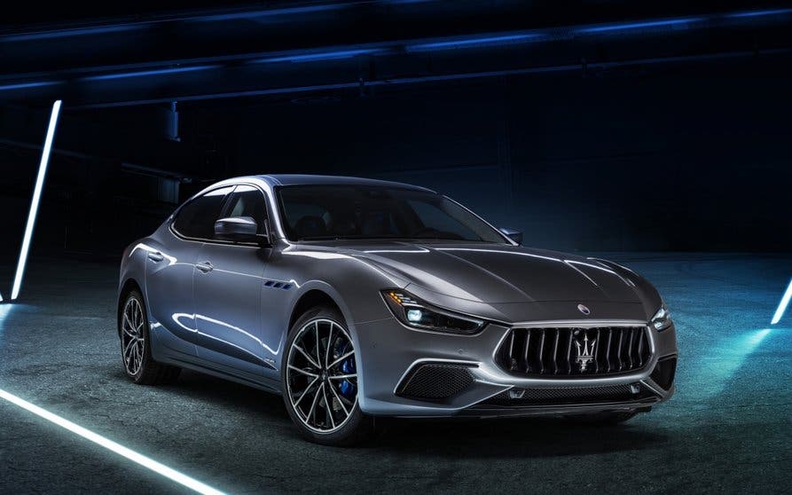 Maserati-Ghibli-Hybrid (1)