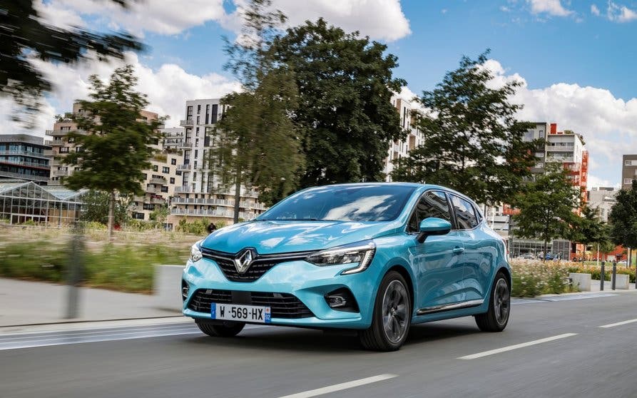 RENAULT CLIO E-TECH