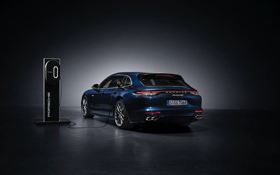 Porsche Panamera Sport Turismo 4S E-Hybrid.