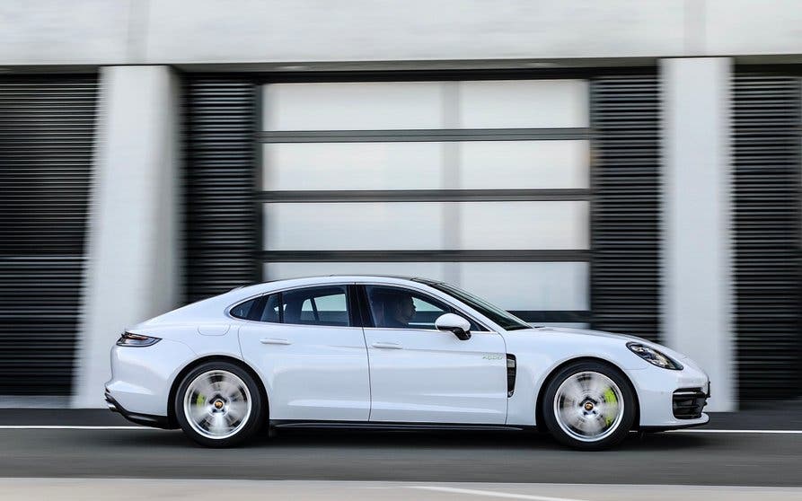 Porsche Panamera 4S E-Hybrid.