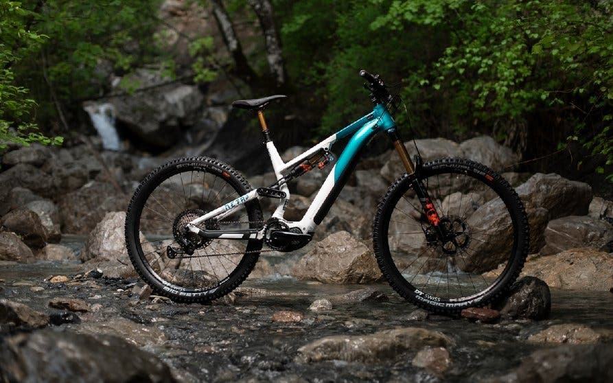 Commecal presenta la serie Meta Power, sus bicicletas eléctricas de enduro