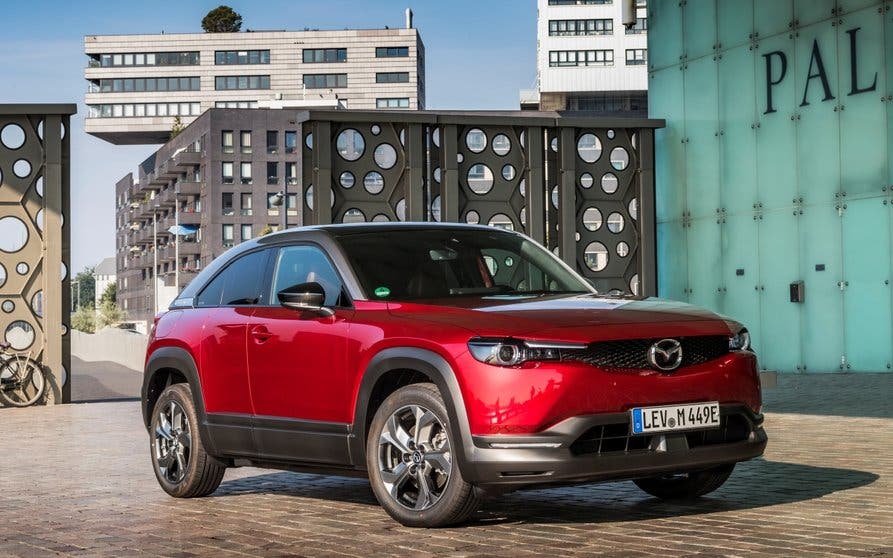 Mazda-MX-30-2020-prueba_portada