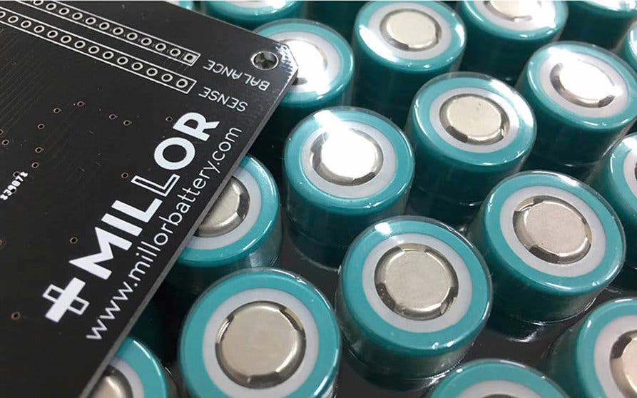 MILLOR BATTERY flexiEBUST