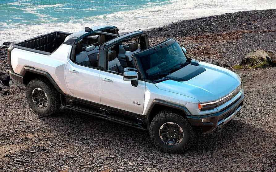 Infinity Roof Hummer EV