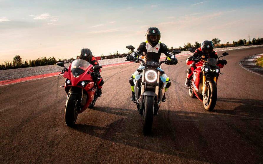 Gama motos electricas Energica 2021 paquete RS