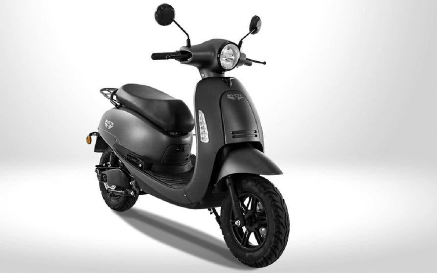 Invicta DTR Street, el scooter eléctrico de Invicta Motors.