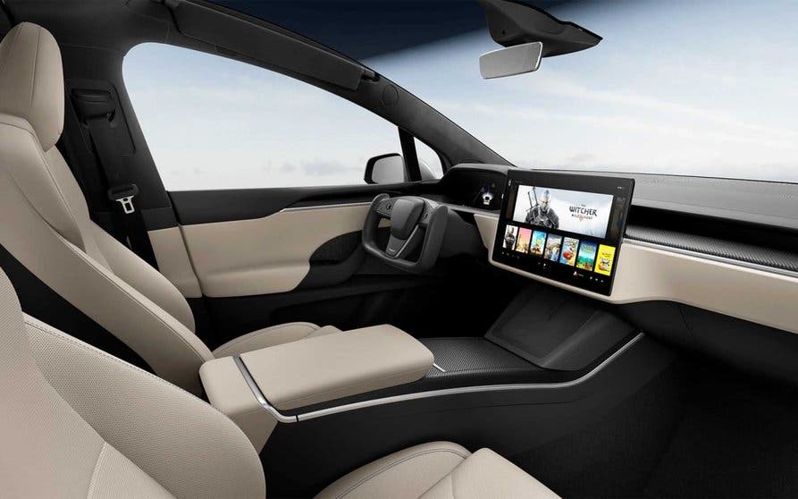 Tesla-Model-S-2021-volante_portada