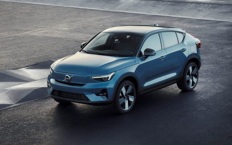277640_Volvo_C40_Recharge