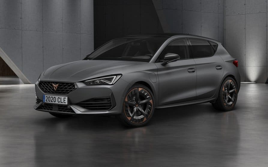 CUPRA-Leon-e-HYBRID_01_HQ