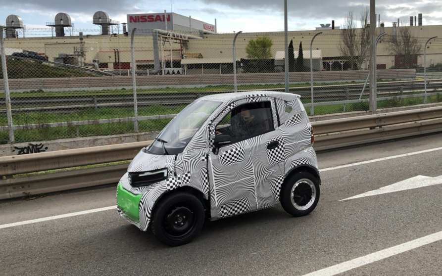 Coche eléctrico de Silence de pruebas.