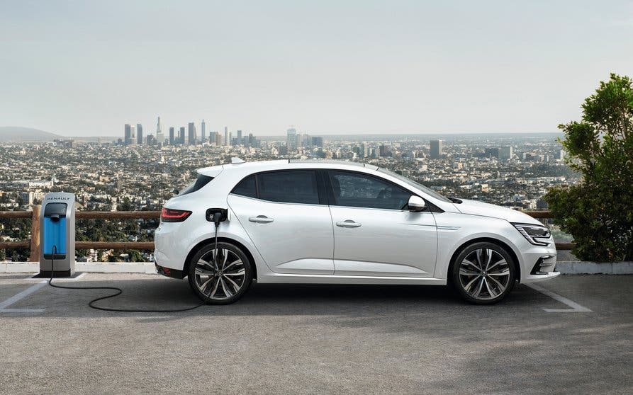 Renault Megane E-Tech Berlina