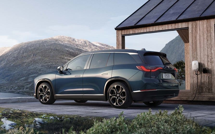 Nio-ES8-2021-portada