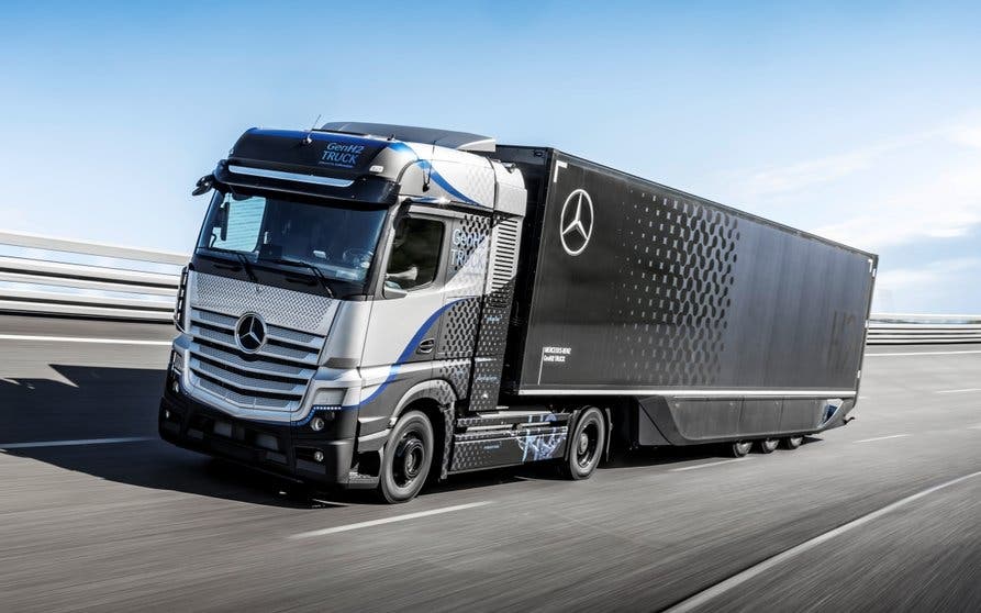 next level Mercedes-Benz GenH2 Truck
next level Mercedes-Benz GenH2 Truck