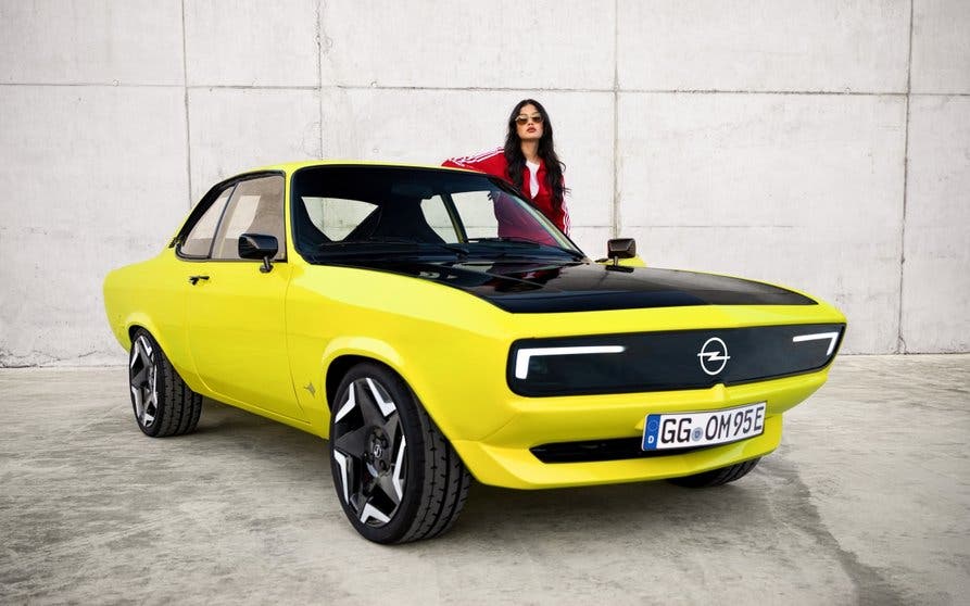 01_Opel-Manta-GSe-ElektroMOD-515665