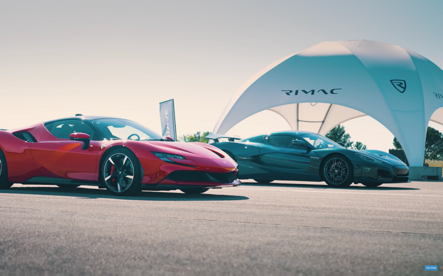 Ferrari SF90 Stradale y Rimac Nevera eléctrico.