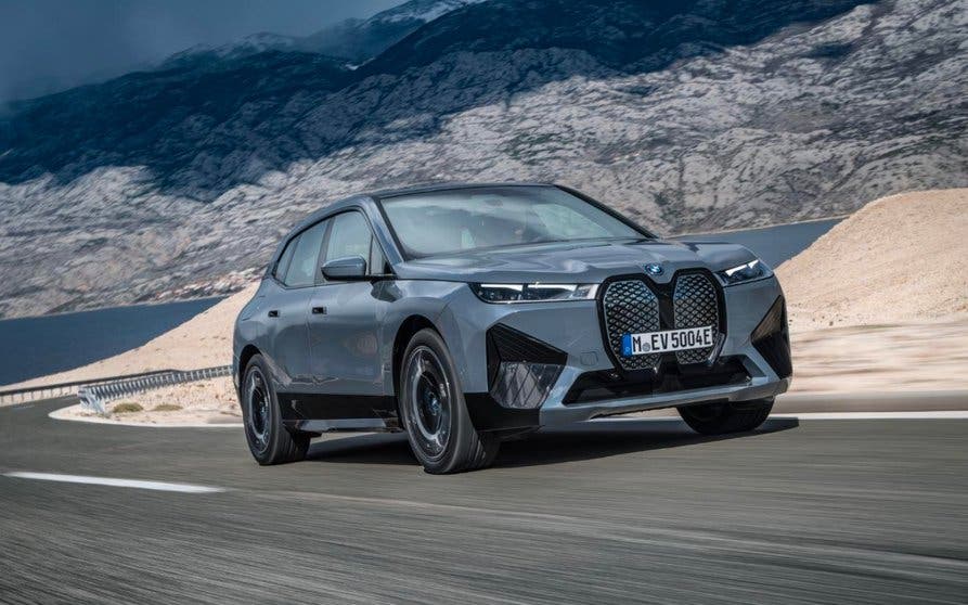 El BMW iX llega a España.