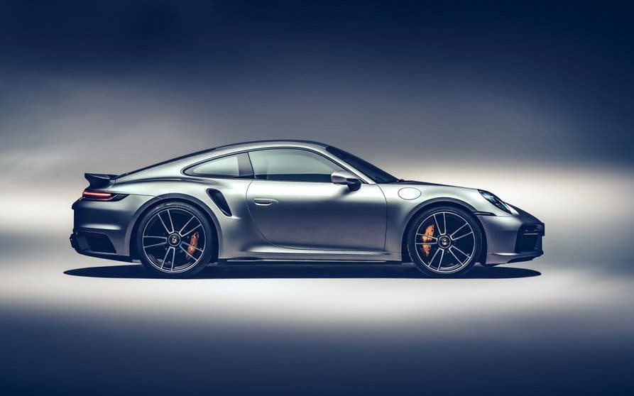 Las baterías de los coches eléctricos deportivos de Porsche ya tienen lugar de fabricación.