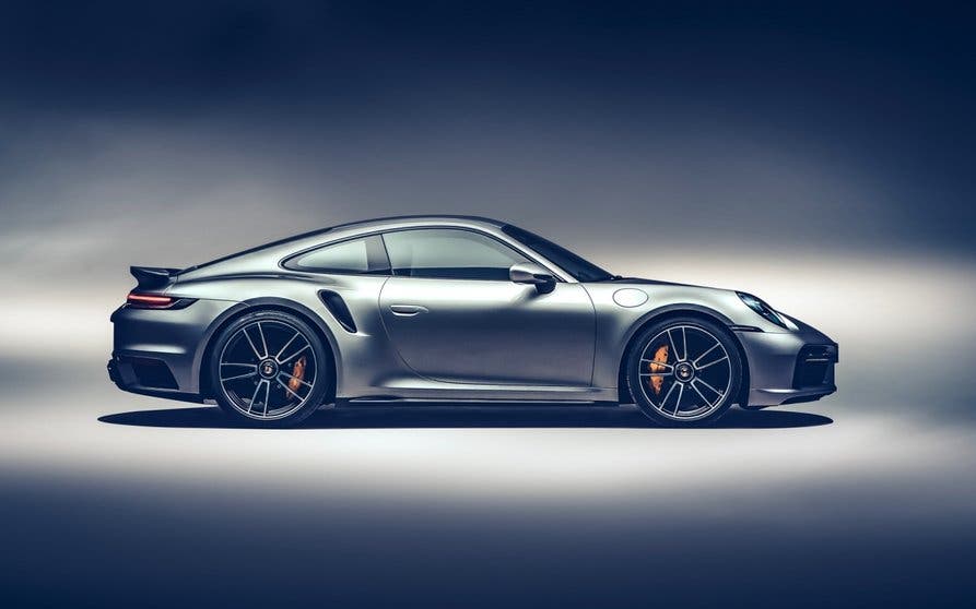 Las baterías de los coches eléctricos deportivos de Porsche ya tienen lugar de fabricación.