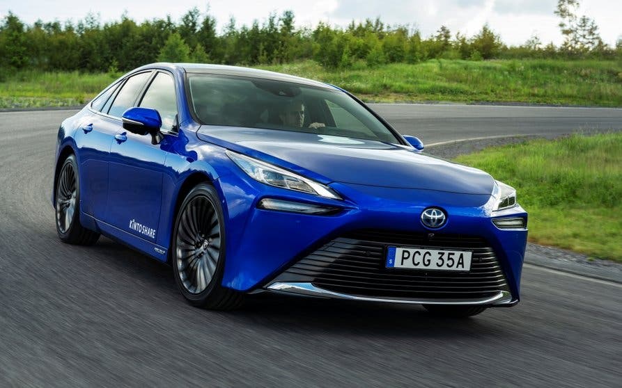 toyota-mirai-kinto-estocolmo_portada
