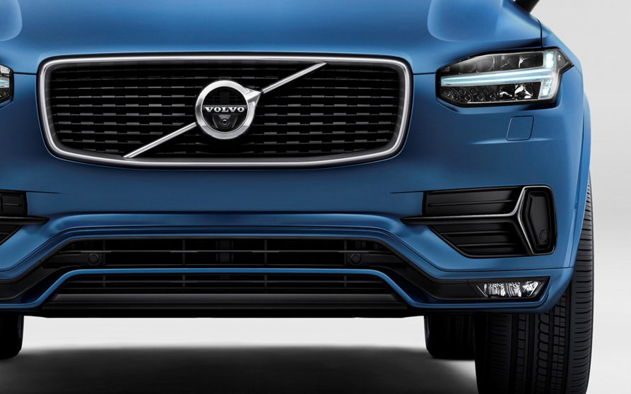 Volvo XC90.