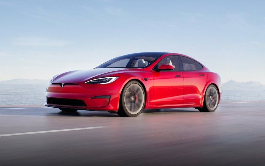 Tesla Model S Plaid.