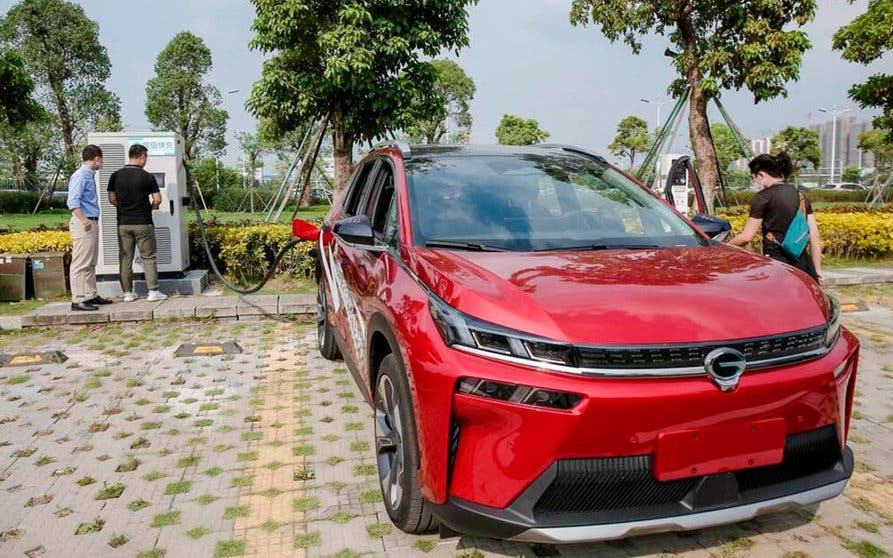 recarga Aion V suv electrico bateria grafeno