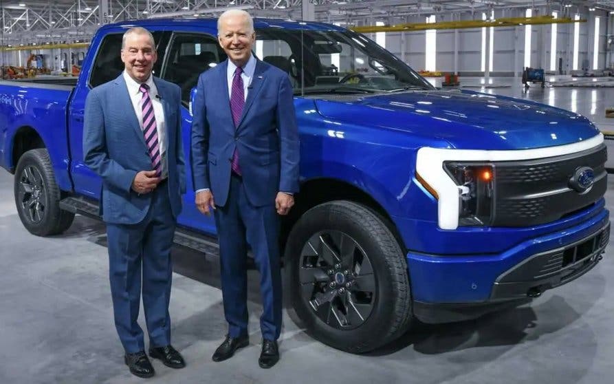 joe-biden-ford-f150-lightning