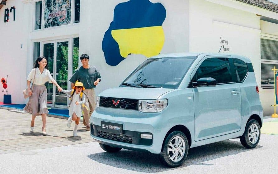 Wuling Hong Wuang.