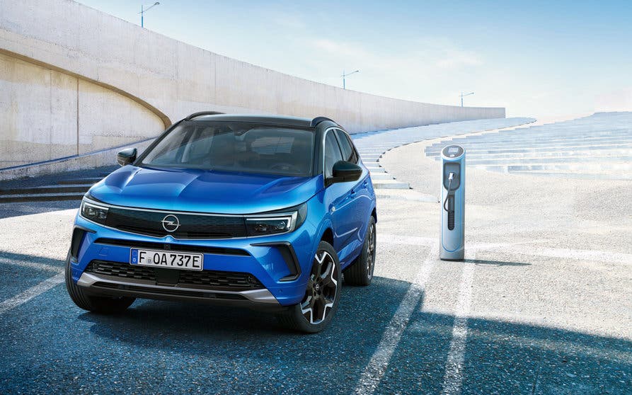 opel-grandland-hybrid_portada