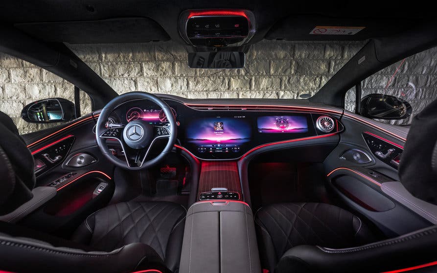 mercedes-eqs-juegos-suscripcion