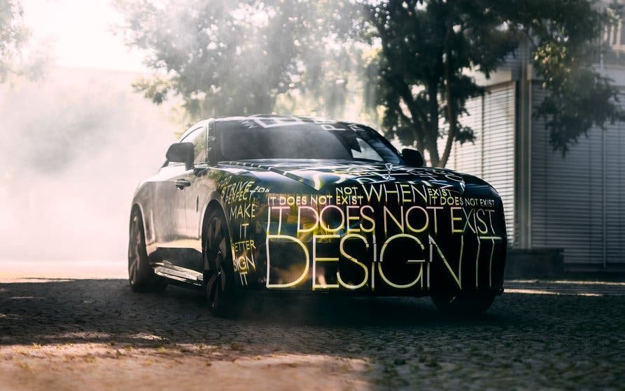 rolls-royce-spectre-2023_portada