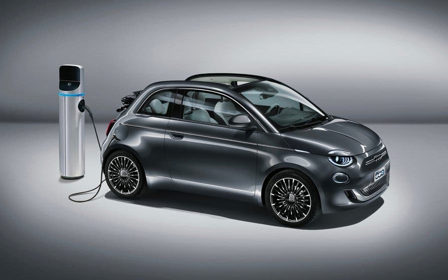 Fiat 500 eléctrico.