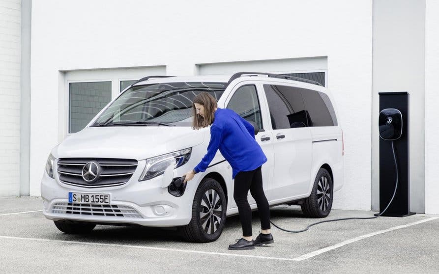 La eVito es la variante más lógica de los monovolúmenes eléctricos de Mercedes