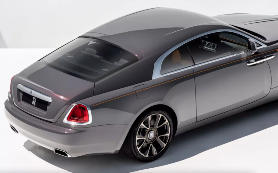 Rolls-Royce Wraith.