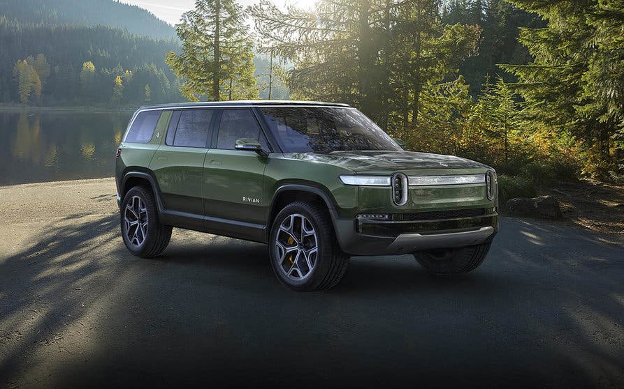 Rivian se sube al barco de los servicios tecnológicos bajo suscripción