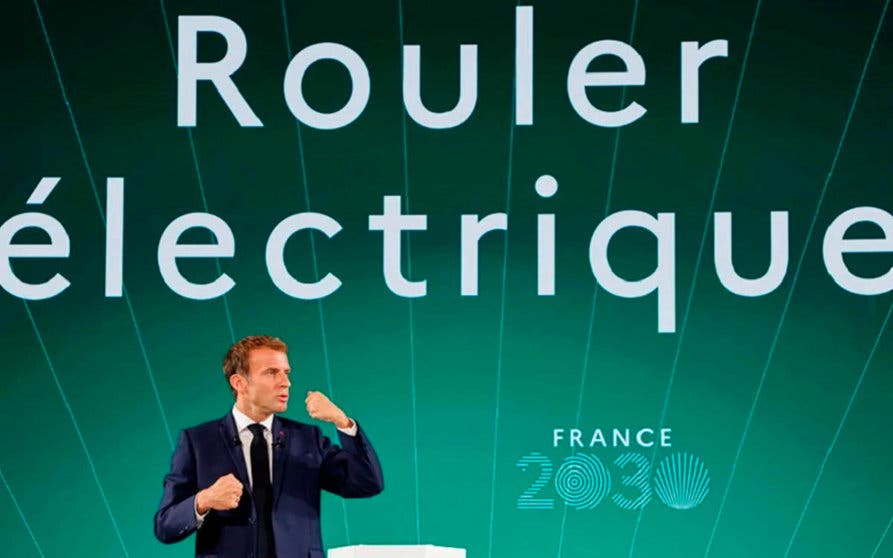 Emmanuel Macron Francia 2030 movilidad electrica