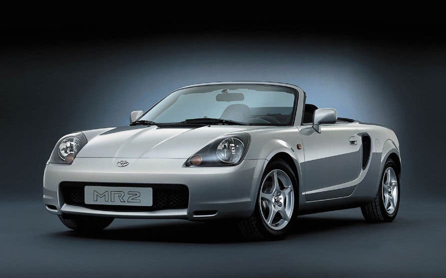 PORTADA - Los rumores apuntan hacia una posible vuelta del Toyota MR2 con una mecánica híbrida enchufable