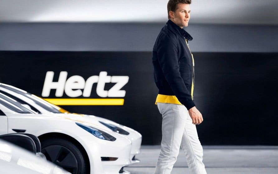 Elon Muks dice que Tesla no tiene nada firmado con Hertz.